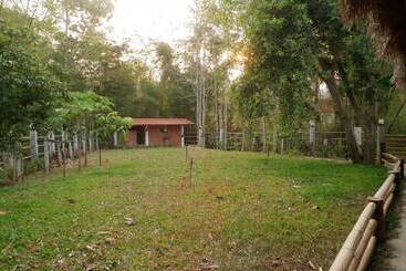هتل Rim Nam Kong Homestay & Campsite