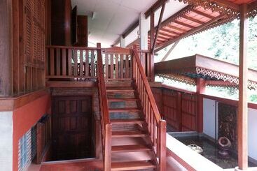 هتل Rim Nam Kong Homestay & Campsite