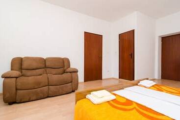 Apartments Palma - Polace