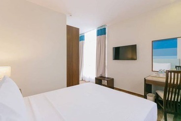 هتل Costa Del Sol Resort