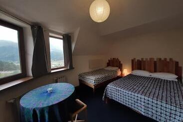 پانسیون Lermont Guest House