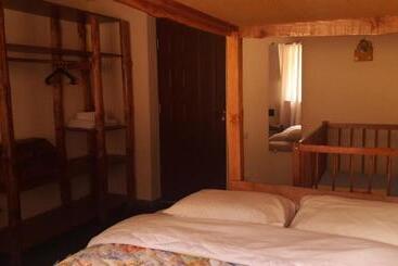 پانسیون Lermont Guest House