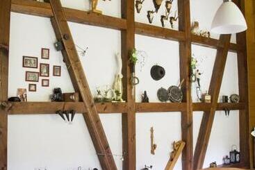 هتل Pension Waldblick Garni