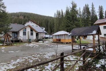 פנסיון Complex Transalpina Lac
