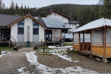 پانسیون Complex Transalpina Lac