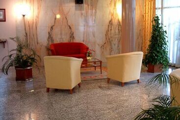Aparthotel Imperatriz