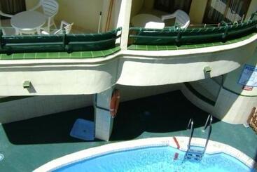 Apartamentos Mediterraneo