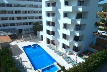 Apartamentos Sureda