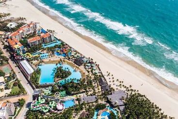 Beach Park Resort  Suites