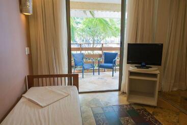 Beach Park Resort  Suites