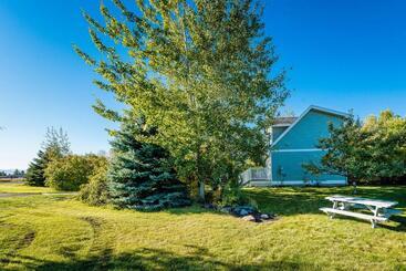 تختخواب و صبحانه Fox Hollow Inn