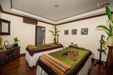 Borei Angkor Resort & Spa