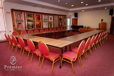 Business Hotel Premier