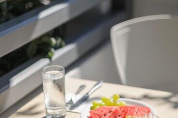 هتل Afroditi Venus Beach Resort