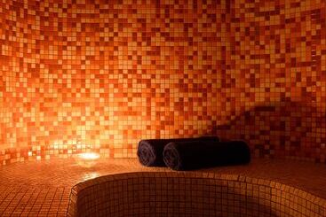 هتل Afroditi Venus Beach Resort