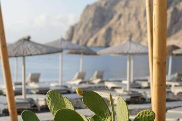 هتل Afroditi Venus Beach Resort