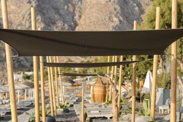 هتل Afroditi Venus Beach Resort