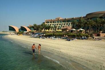 هتل Al Raha Beach