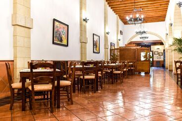 هتل ALEGRIA Bodega Real