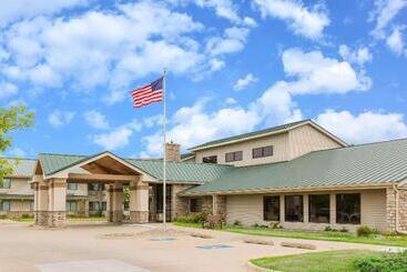 هتل Americinn By Wyndham Ankeny/des Moines