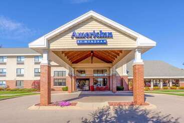 هتل Americinn By Wyndham Madison South