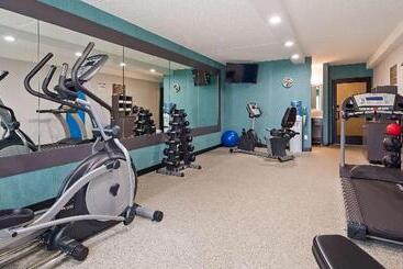 هتل Best Western Plus Flint Airport Inn & Suites