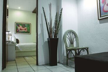 هتل Best Western Posada Chahue