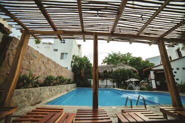 هتل Best Western Posada Chahue