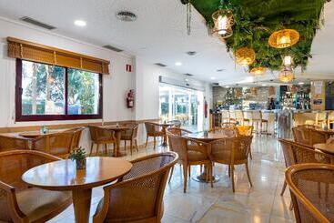 هتل Daniya Denia Spa & Business 4