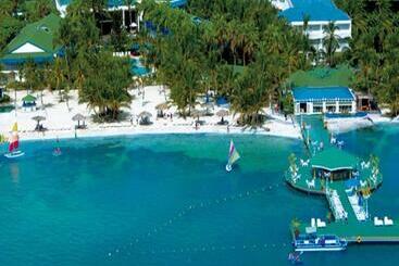 هتل Decameron Marazul All Inclusive