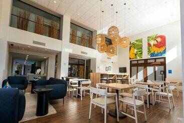 هتل Hampton By Hilton San Jose Airport