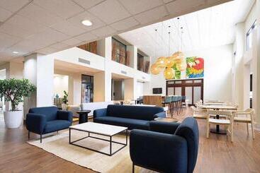 هتل Hampton By Hilton San Jose Airport