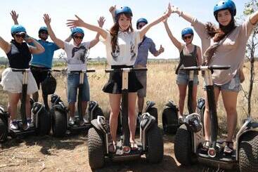هتل Hunter Valley Resort, Hunter Farm Adventure Centre & 4 Pines At The Farm