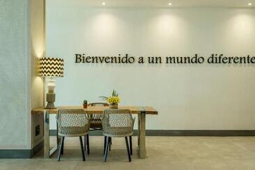 هتل Ilunion Fuengirola
