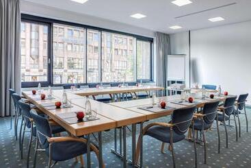 Intercityhotel Hamburg Hauptbahnhof
