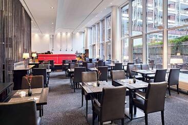 Lindner Hotel Cologne Am Dom, Part Of Jdv By Hyatt