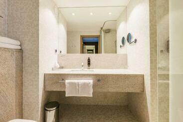 هتل Mercure Tallinn