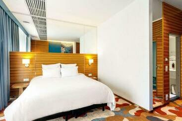 هتل Mercure Tallinn