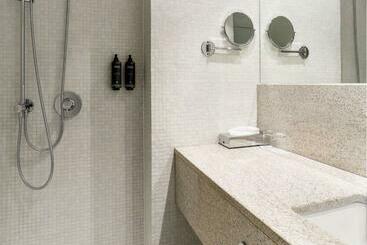 هتل Mercure Tallinn