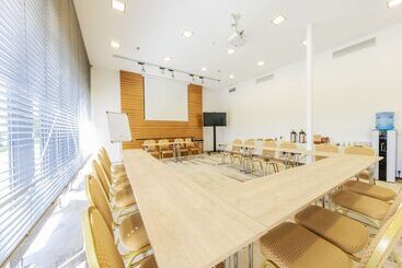 هتل Mercure Tallinn