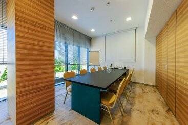 هتل Mercure Tallinn