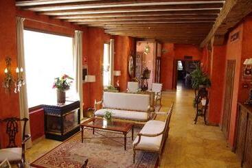 هتل Palacio Azcarate