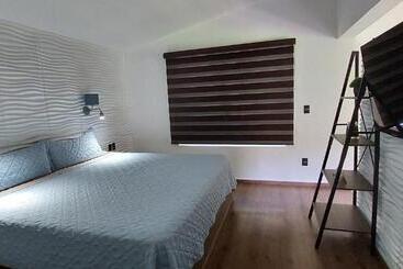 هتل Palmareca Inn Suites Studio