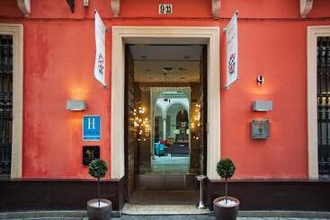 هتل Petit Palace Marques Santa Ana