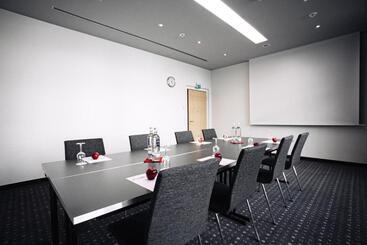 Hotel Ramada By Wyndham Essen