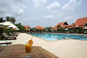 هتل Royal Angkor Resort & Spa