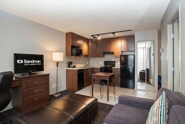 هتل Sandman Suites Vancouver On Davie