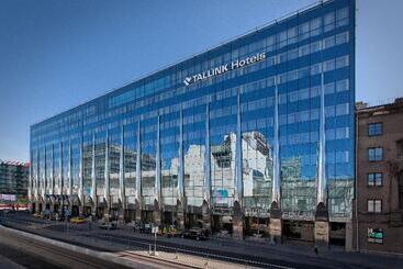 هتل Tallink City