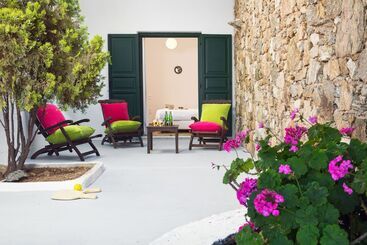 هتل Tharroe Of Mykonos Boutique