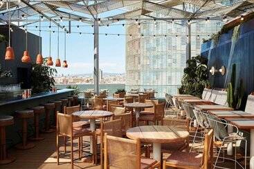 هتل The Hoxton, Poblenou